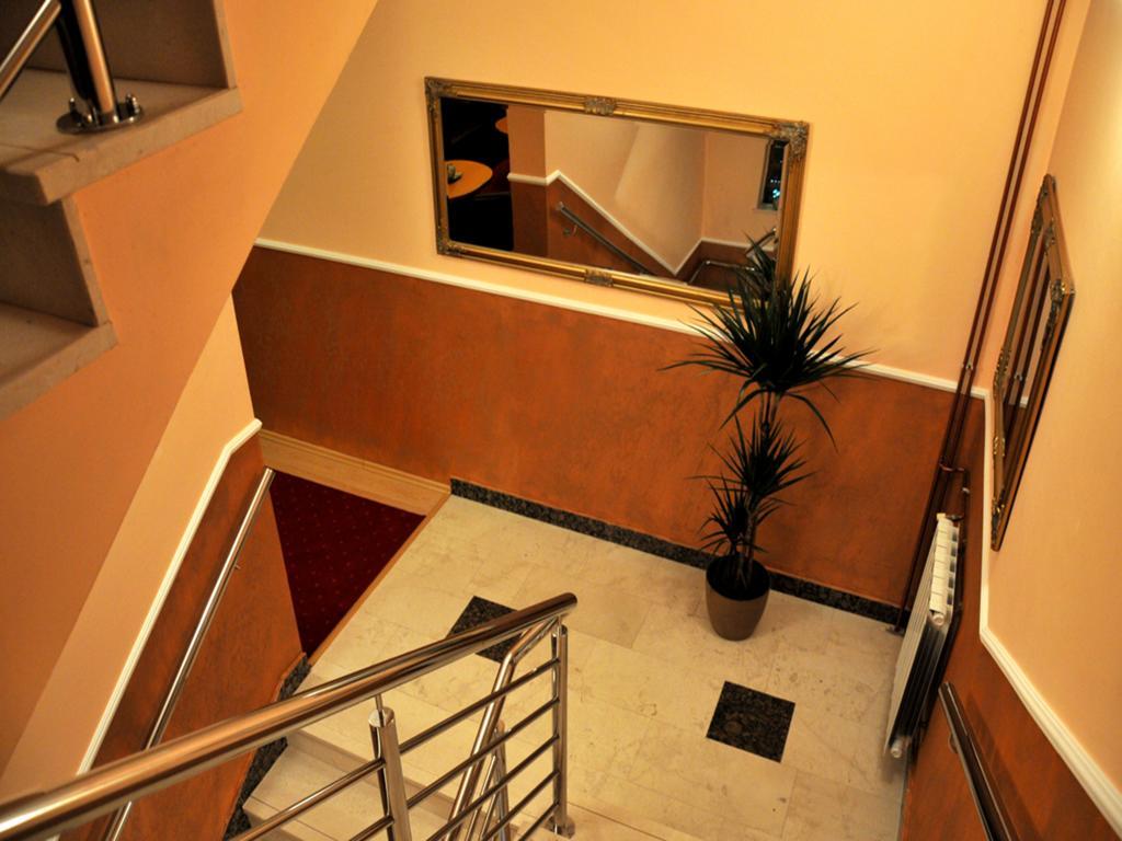 Hotel Arizona Sarajevo Lukavica Ngoại thất bức ảnh