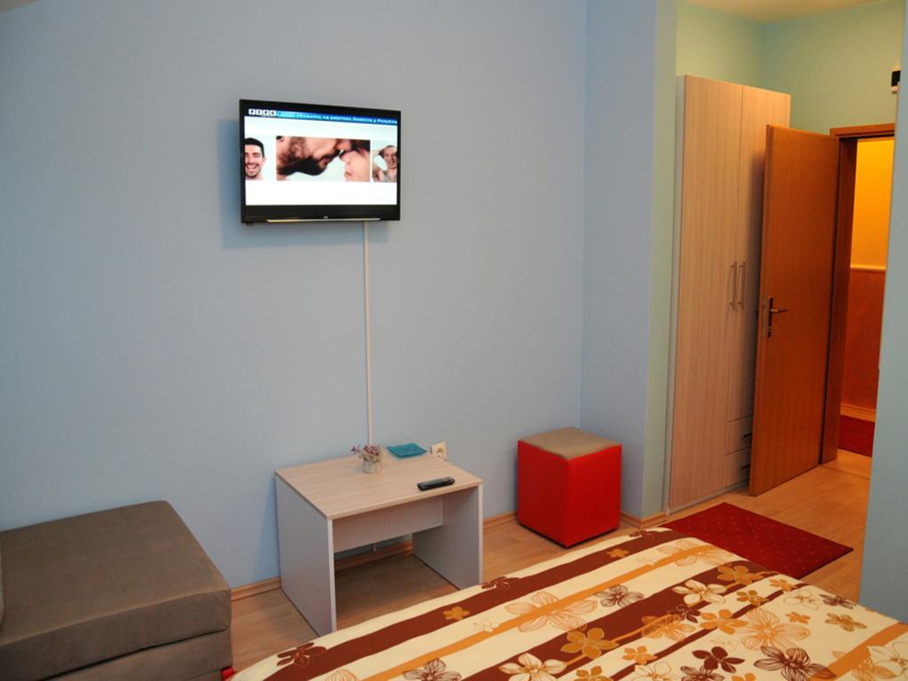 Hotel Arizona Sarajevo Lukavica Phòng bức ảnh